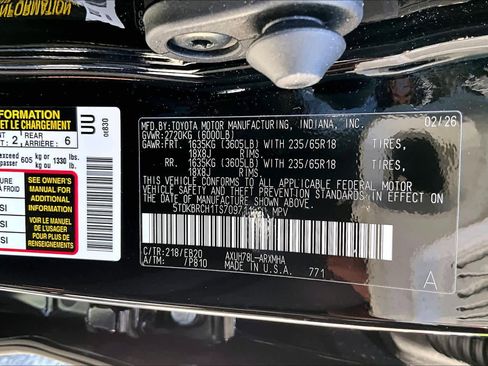 Used 2026 Toyota Highlander XLE AWD/4WD image 37