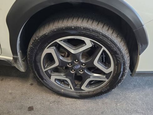 Used 2019 Subaru Crosstrek 2.0i Limited w/ Moonroof Package w/Navigation AWD/4WD image 15