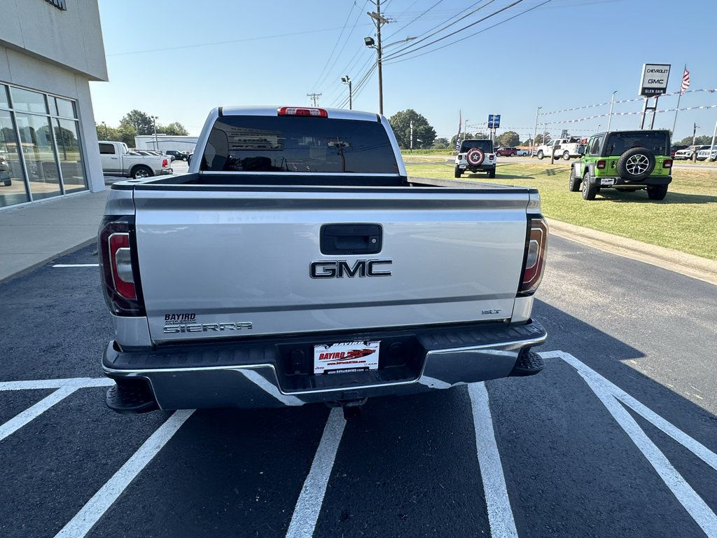Used 2018 GMC Sierra 1500 SLT w/ SLT Premium Package AWD/4WD image 12
