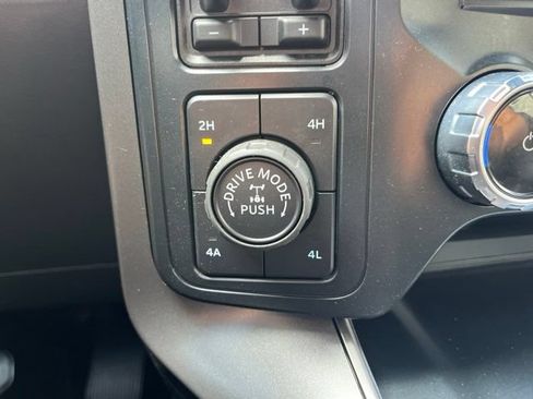 Certified 2025 Ford F150 Lariat w/ Equipment Group 501A Mid AWD/4WD image 16