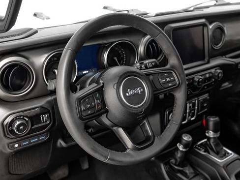 Used 2023 Jeep Wrangler Unlimited w/ Cold Weather Group AWD/4WD image 13