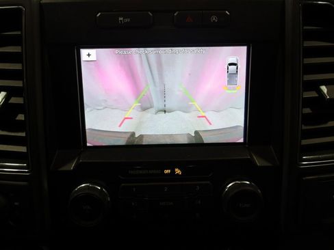 Used 2019 Ford F150 XLT w/ Trailer Tow Package image 26