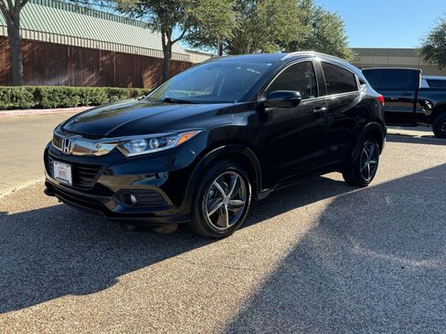 Used 2022 Honda HR-V EX image 12