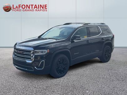 Used 2023 GMC Acadia SLT