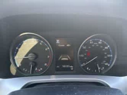 Used 2018 Toyota RAV4 LE image 21