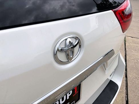 Used 2020 Toyota Sienna Limited Premium FWD image 55