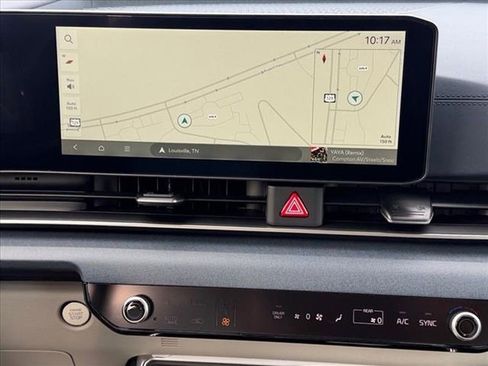 New 2026 Kia Carnival EX image 17