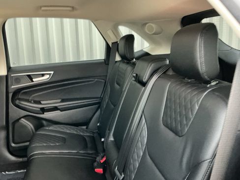 Used 2024 Ford Edge Titanium w/ Equipment Group 301A AWD/4WD image 19
