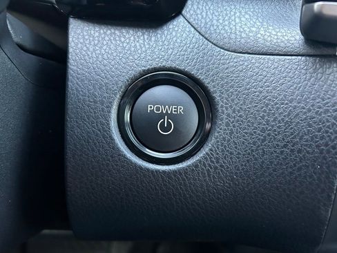 Used 2026 Toyota Camry LE FWD image 28