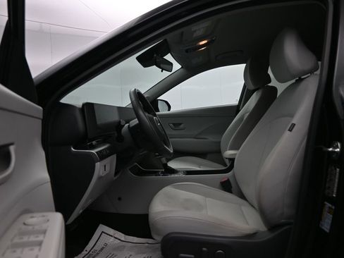 Used 2024 Hyundai Kona SEL image 23