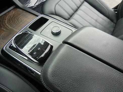 Used 2016 Mercedes-Benz GLE 350 w/ Premium Package image 67