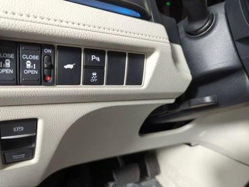 New 2026 Honda Odyssey Touring image 22