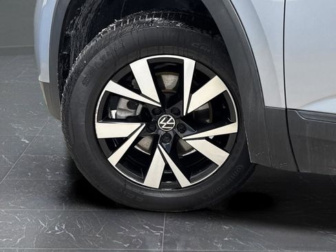 Used 2021 Volkswagen Atlas Cross Sport SE image 33