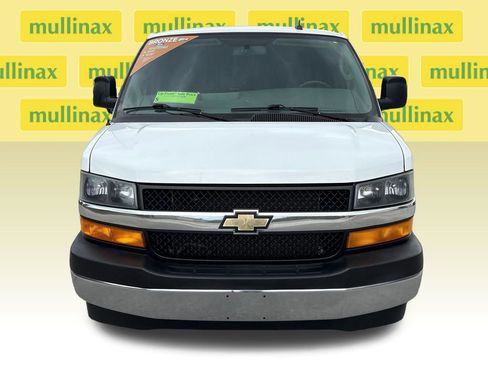 Used 2021 Chevrolet Express 2500 w/ Driver Convenience Package RWD image 14