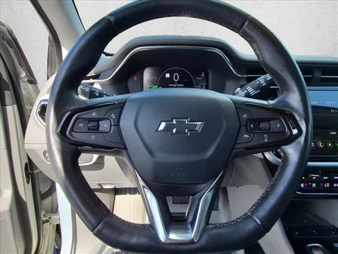 Used 2023 Chevrolet Bolt EUV Premier w/ Sun & Sound Package FWD image 30