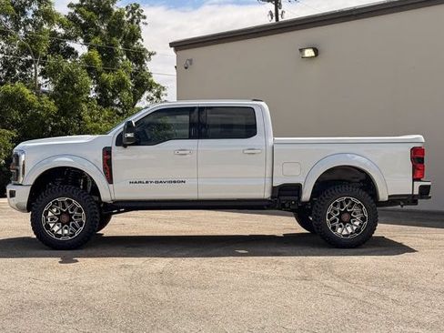 New 2026 Ford F250 Lariat w/ Black Appearance Package AWD/4WD image 10