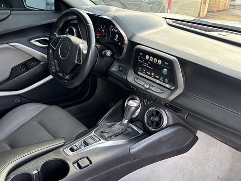 Used 2018 Chevrolet Camaro SS image 36