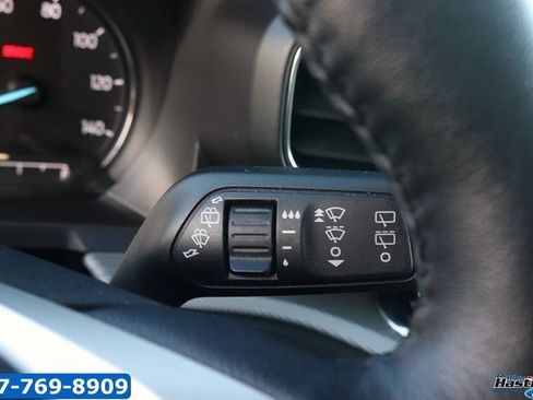 Used 2021 Ford Explorer XLT w/ Equipment Group 202A image 25