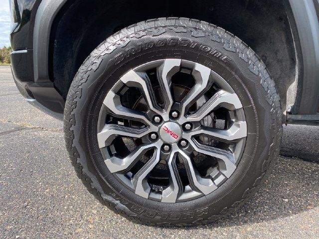Certified 2024 GMC Canyon Denali AWD/4WD image 24