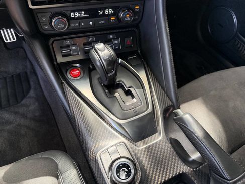 Used 2024 Nissan GT-R Premium w/ Floor Mat Package image 20