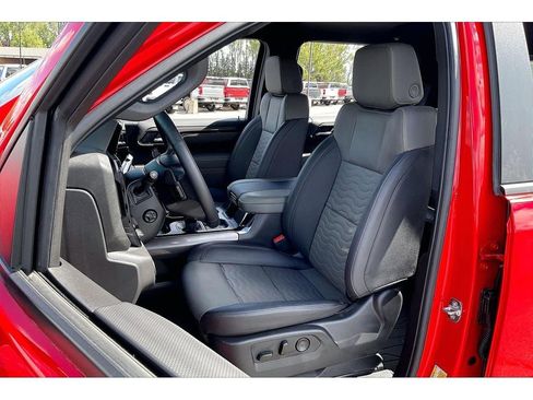Used 2026 Chevrolet Silverado 1500 ZR2 w/ Dark Appearance Package AWD/4WD image 26