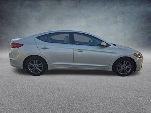 Used 2018 Hyundai Elantra SEL image 7