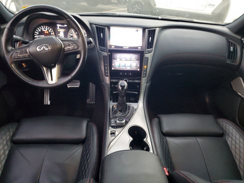 Used 2018 INFINITI Q50 Red Sport 400 w/ Sensory Package (Sport) image 11