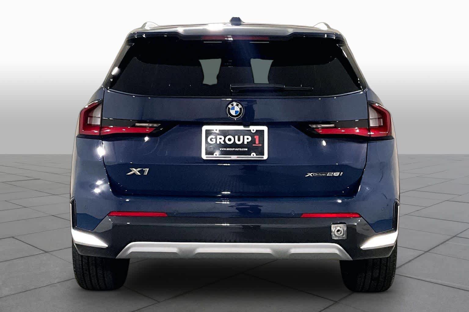 Used 2026 BMW X1 xDrive28i w/ Convenience Package AWD/4WD image 4