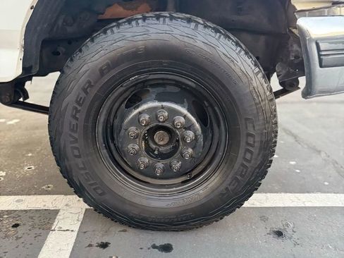 Used 1997 Ford F450 2WD Regular Cab Super Duty image 22