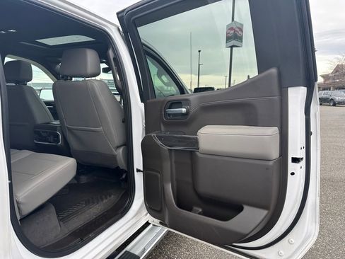 Used 2021 Chevrolet Silverado 1500 LTZ w/ LTZ Premium Package image 15