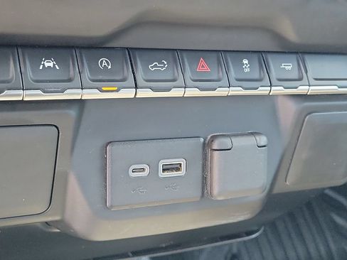 Used 2022 Chevrolet Silverado 1500 W/T RWD image 29