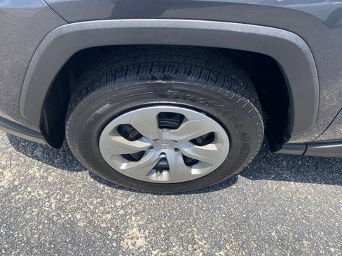 Used 2019 Toyota RAV4 LE w/ All Weather Liner Package AWD/4WD image 20