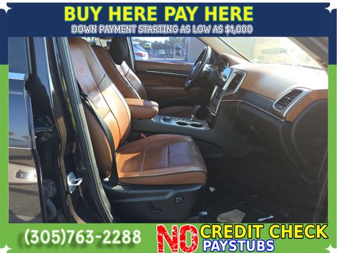 Used 2011 Jeep Grand Cherokee Overland Summit AWD/4WD image 7