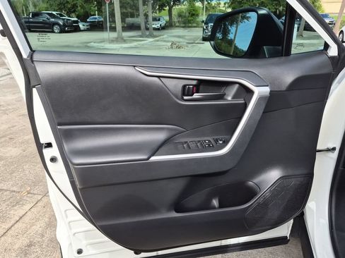 Used 2023 Toyota RAV4 LE FWD image 19