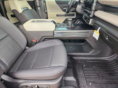 New 2026 GMC Hummer EV SUV AWD/4WD image 11