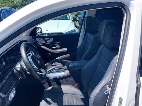 Used 2023 Mercedes-Benz GLS 580 4MATIC image 27