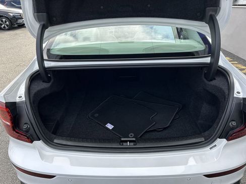 Certified 2025 Volvo S60 B5 Plus FWD image 27