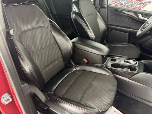 Used 2023 Ford Escape ST-Line w/ Tech Pack #1 image 35