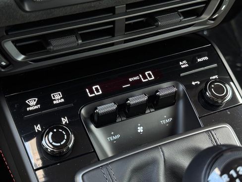 Used 2024 Porsche 911 Carrera GTS image 55