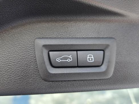 New 2026 BMW X5 xDrive40i w/ M Sport Package image 10