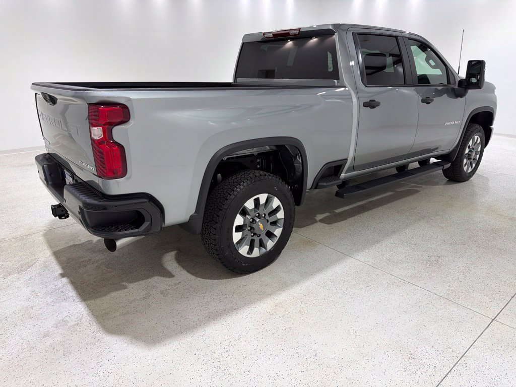 New 2026 Chevrolet Silverado 2500 Custom w/ Custom Value Package AWD/4WD image 5