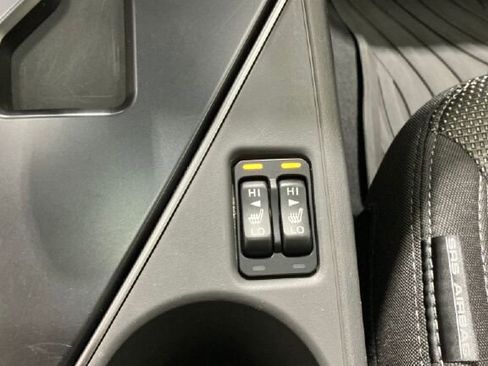 Certified 2024 Subaru Crosstrek 2.0i Premium image 7