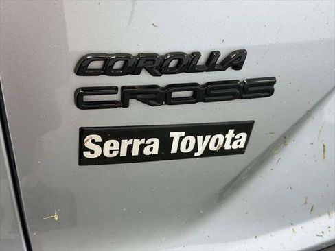 Certified 2025 Toyota Corolla Cross L FWD image 11