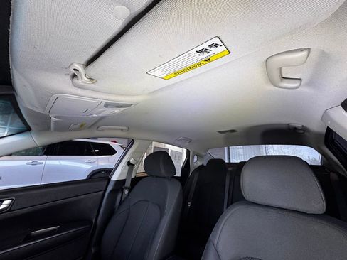 Used 2020 Kia Optima LX image 38