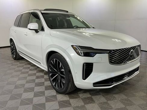 New 2026 Volvo XC90 B6 Plus w/ Protection Package Premier image 3