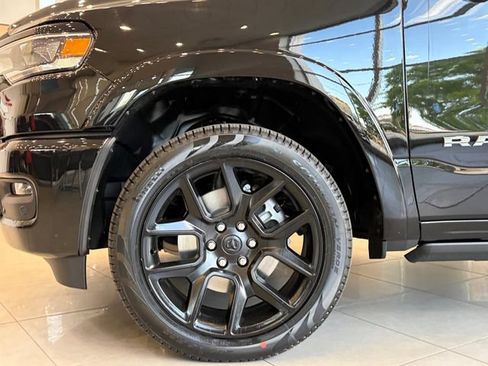 New 2026 RAM 1500 Laramie AWD/4WD image 10