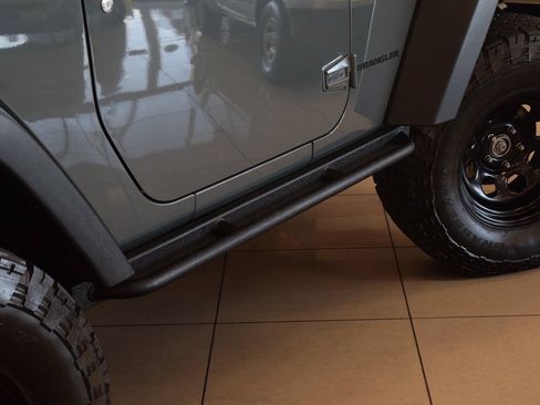 Used 2015 Jeep Wrangler Sport AWD/4WD image 19