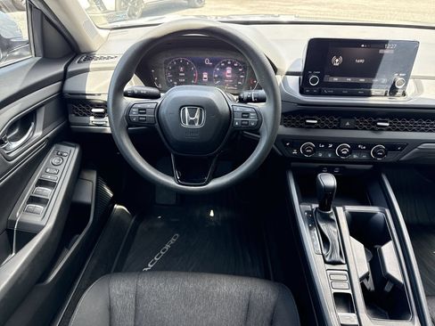 Used 2024 Honda Accord EX image 11