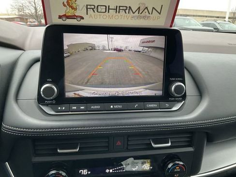 Certified 2023 Nissan Rogue SV image 16