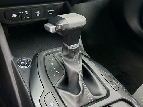 Used 2025 Kia K4 FWD image 23
